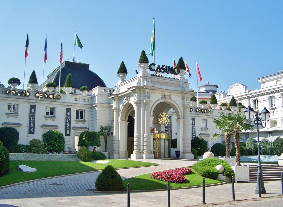 Victoria Spa, Au Coeur Du Centre-ville Hammam -wifi -grand Lit Double Queen Size 160x200cm Appartement *