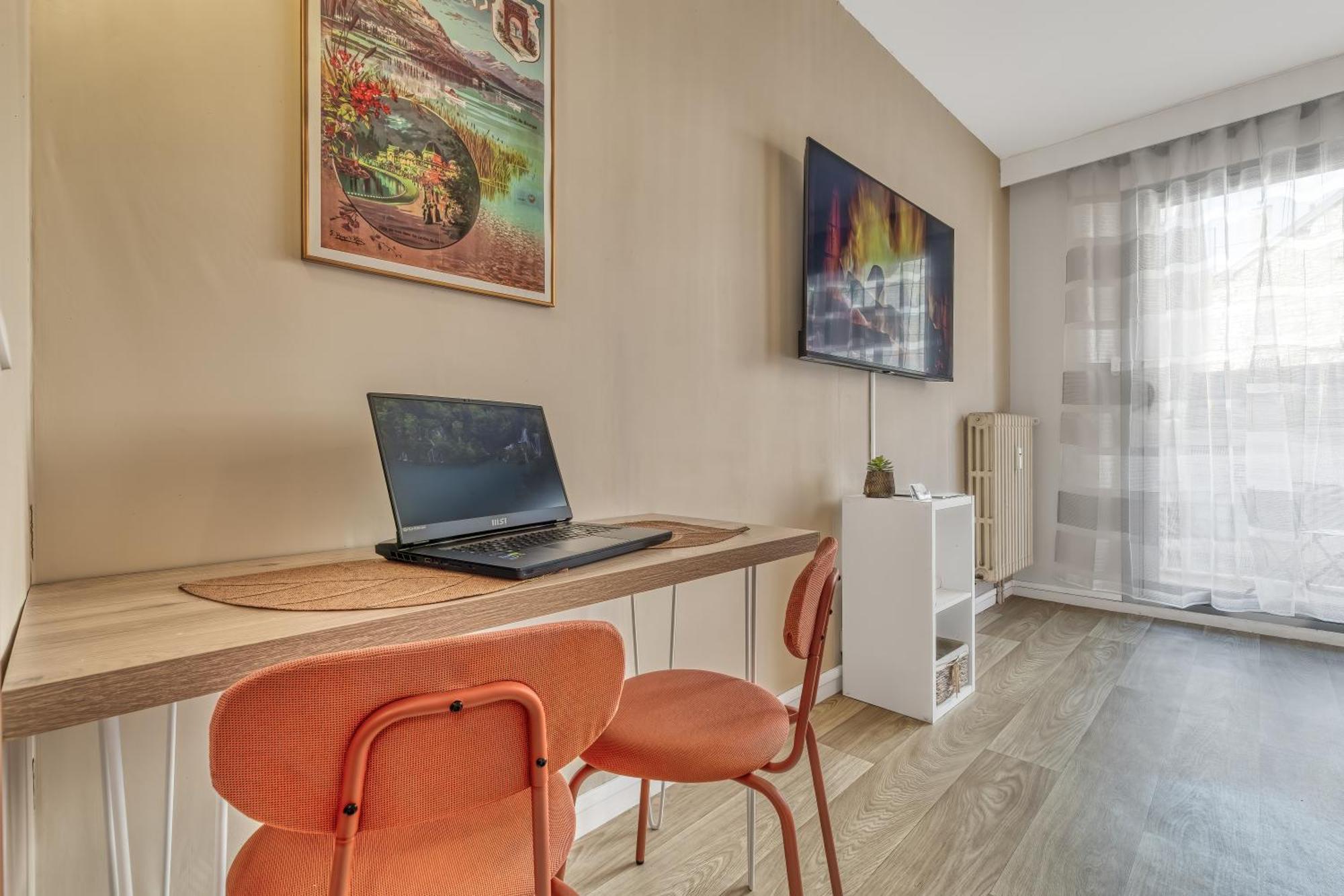 Appartement Victoria Spa, Au Coeur Du Centre-ville Hammam -wifi -grand Lit Double Queen Size 160x200cm Aix-les-Bains
